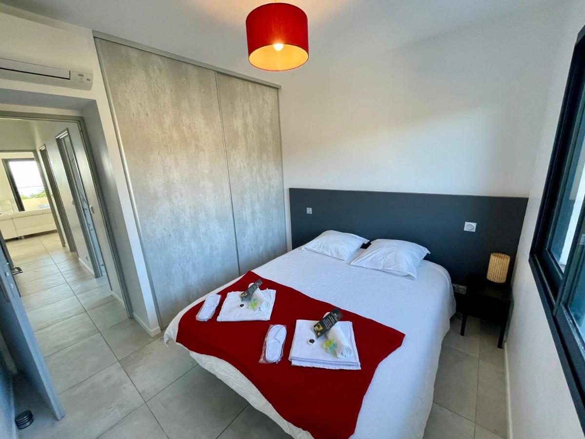 Appartement Luxe Le Levant Hyeres Exterior photo