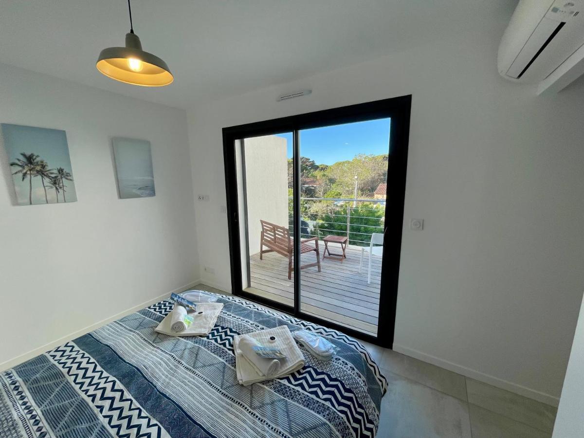 Appartement Luxe Le Levant Hyeres Exterior photo