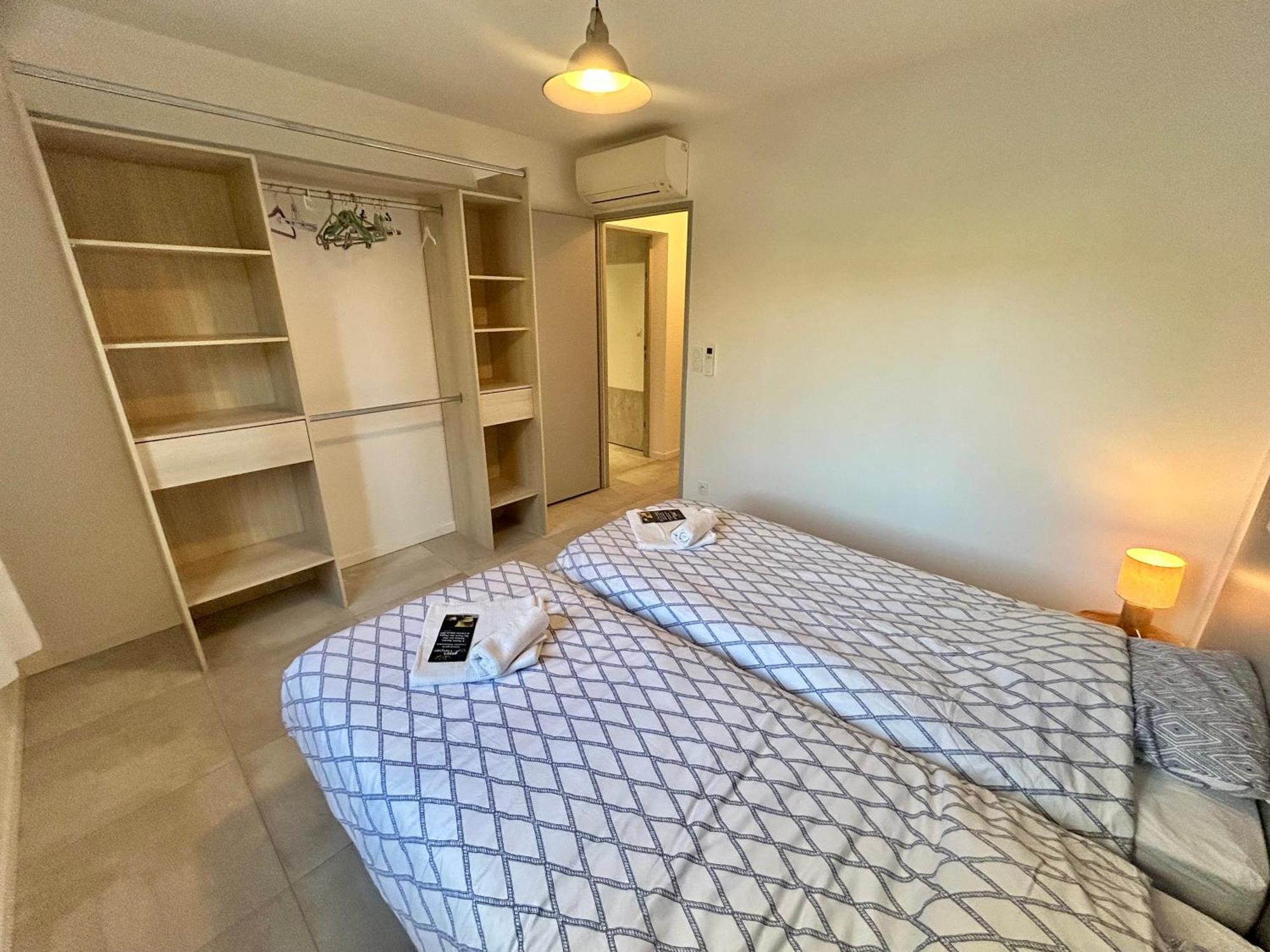 Appartement Luxe Le Levant Hyeres Exterior photo